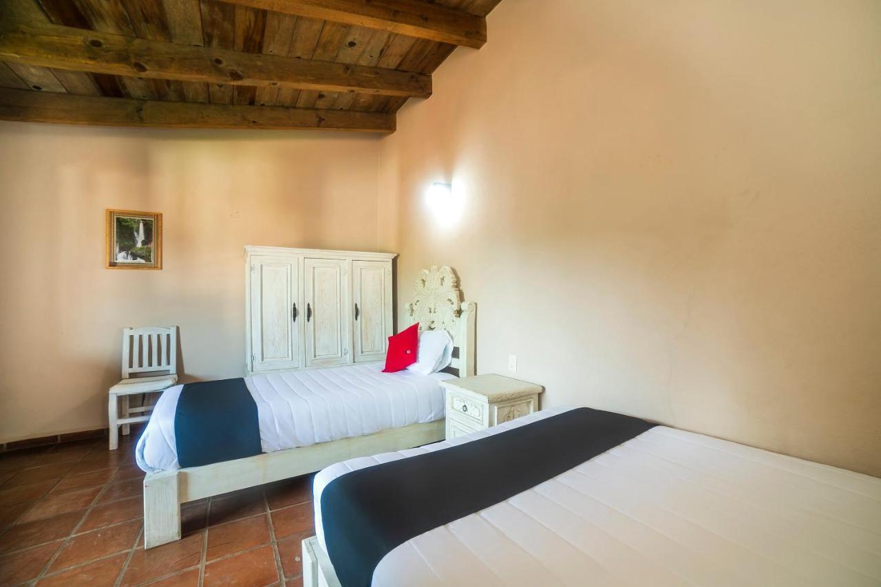 Rincon Sonado, Hotel Valle de Bravo